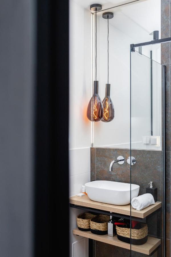 Apartments Osiedle Szkolne Cracow By Noclegi Renters คราคูฟ ภายนอก รูปภาพ