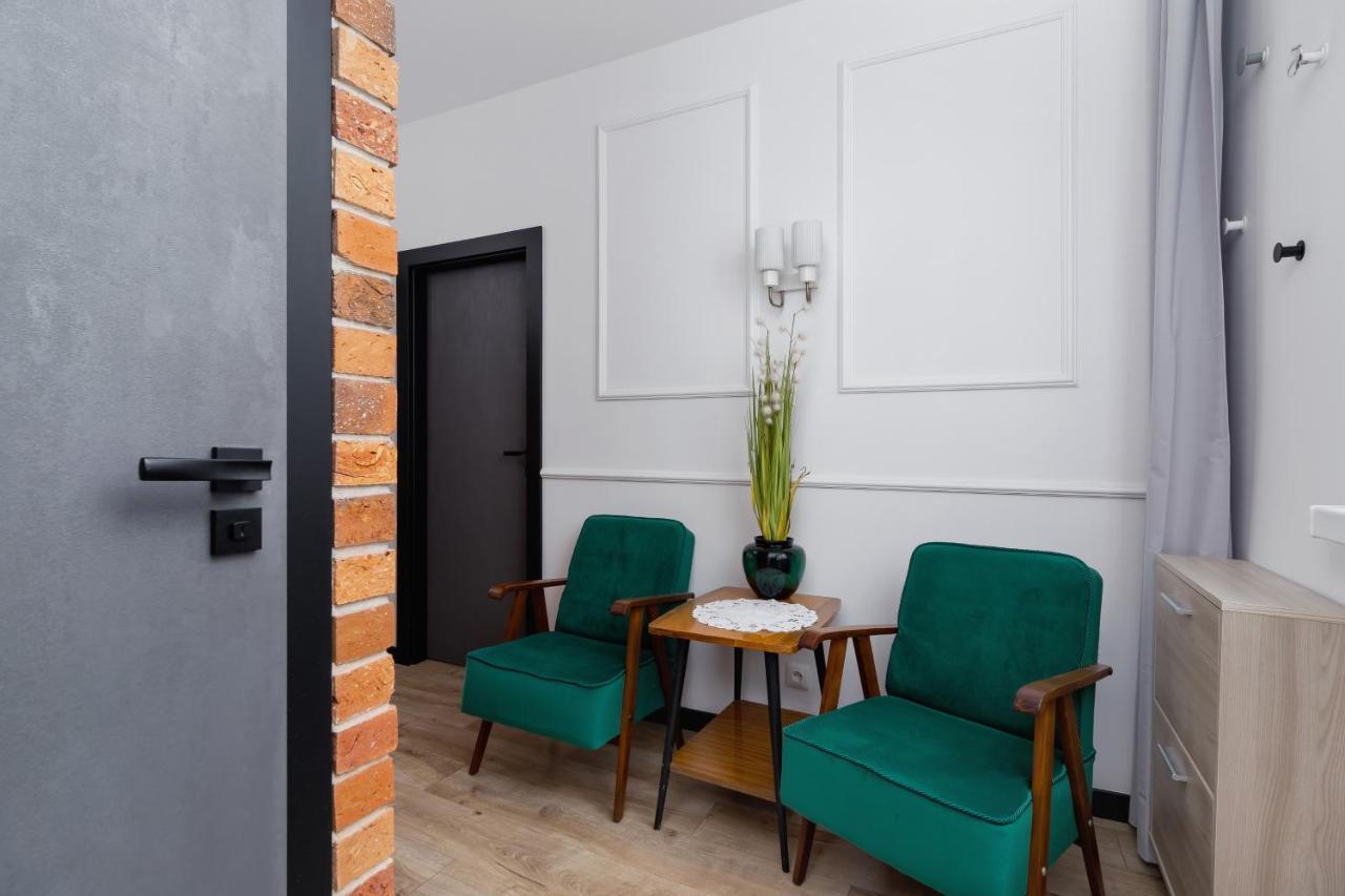 Apartments Osiedle Szkolne Cracow By Noclegi Renters คราคูฟ ภายนอก รูปภาพ