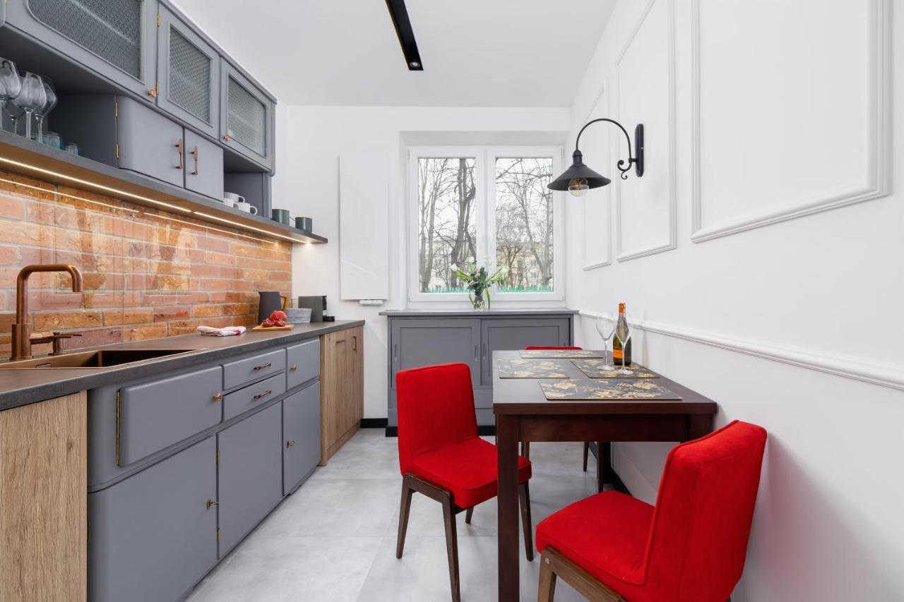 Apartments Osiedle Szkolne Cracow By Noclegi Renters คราคูฟ ภายนอก รูปภาพ