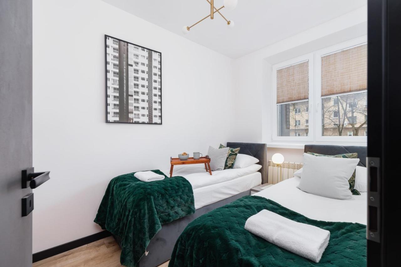 Apartments Osiedle Szkolne Cracow By Noclegi Renters คราคูฟ ภายนอก รูปภาพ