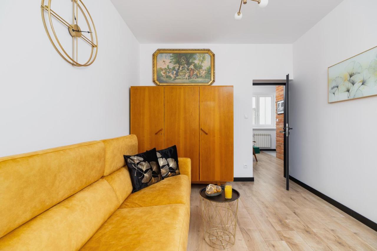Apartments Osiedle Szkolne Cracow By Noclegi Renters คราคูฟ ภายนอก รูปภาพ